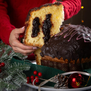 Panettone artigianale ai gelsi neri - immagine 4